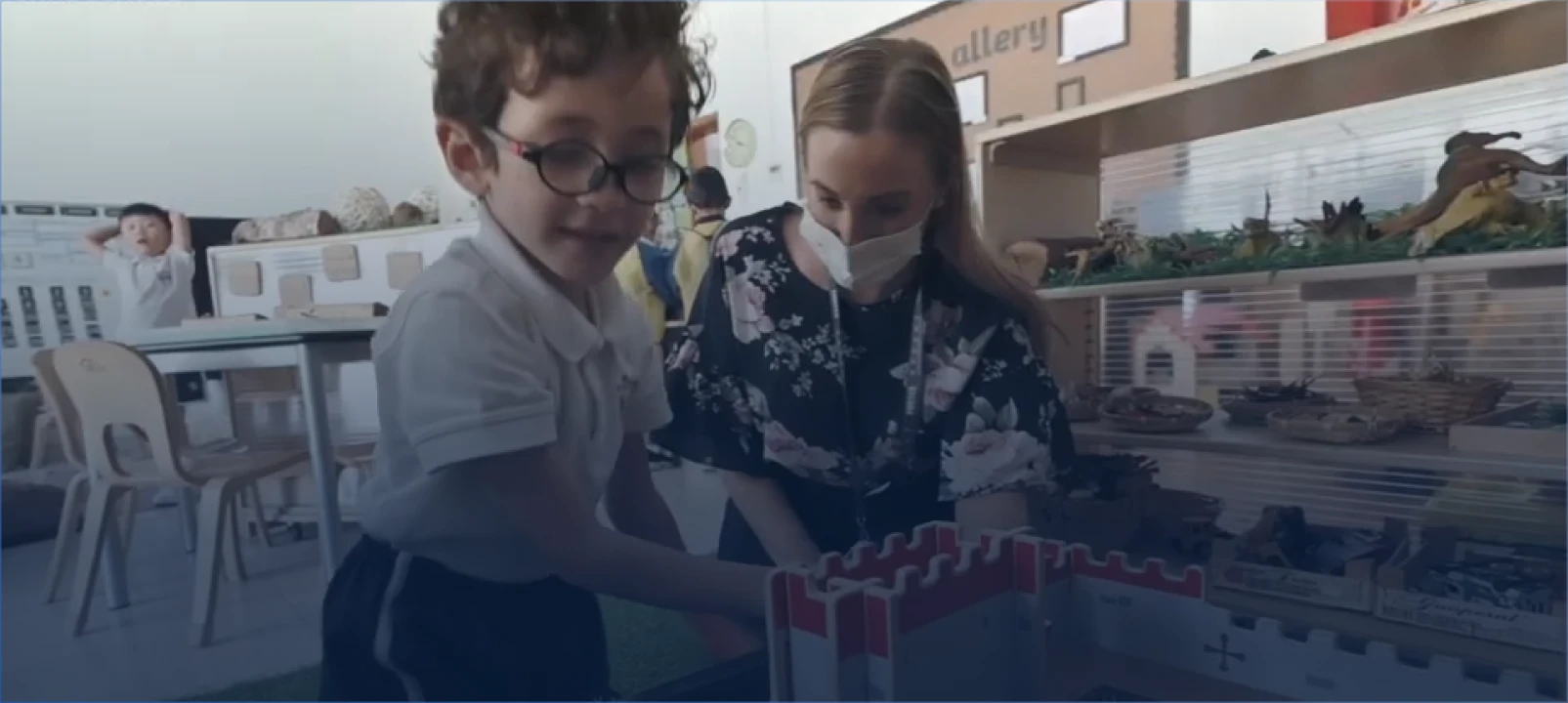 learning page video img 1