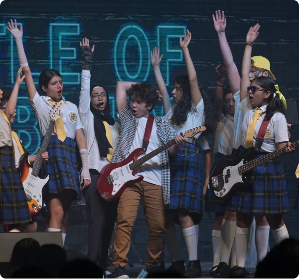 Communications, Media & the Performing Arts Programme Course Overview update mobile img